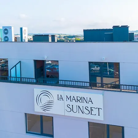 Апартаменты La Marina Sunset 3000