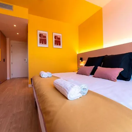 Apartamento La Marina Sunset 3000 *